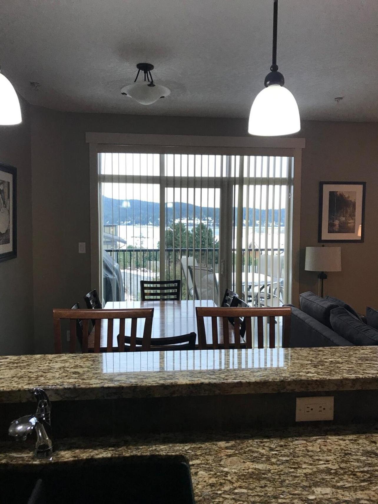 Sheringham Townhouse - Sooke Exteriér fotografie